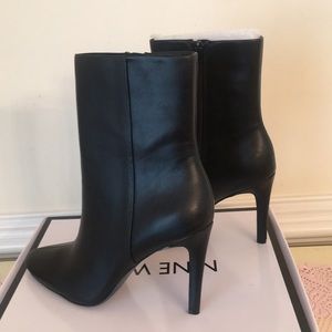 NWT-  Nine West 7Yagel Dress Booties